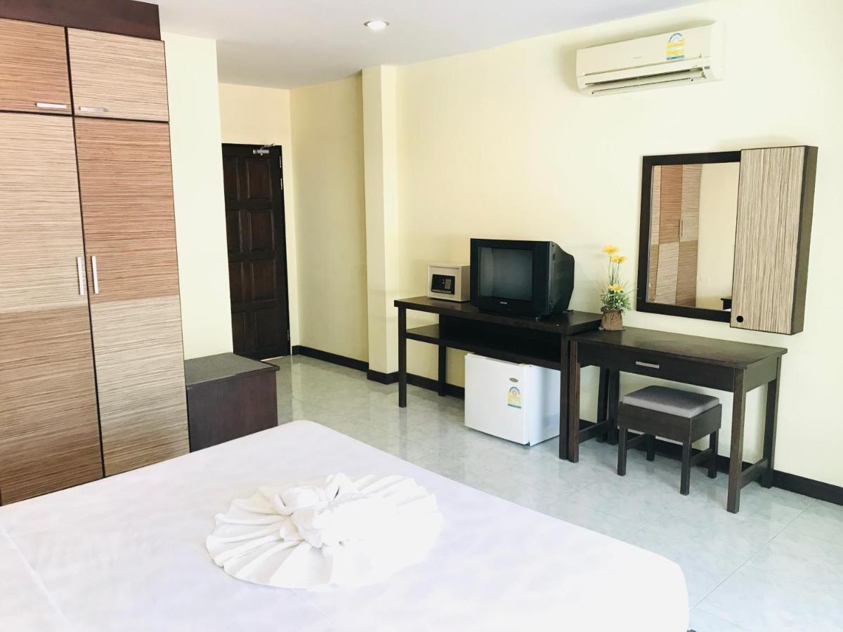 ME Hotel Beach View Patong Exterior foto